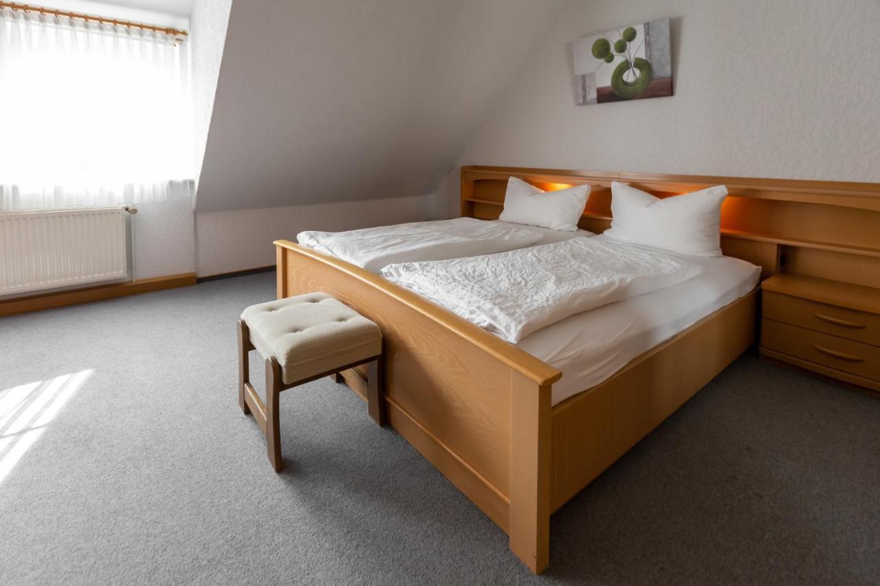 Hotel Froehlich-Hoeche ウスラー エクステリア 写真