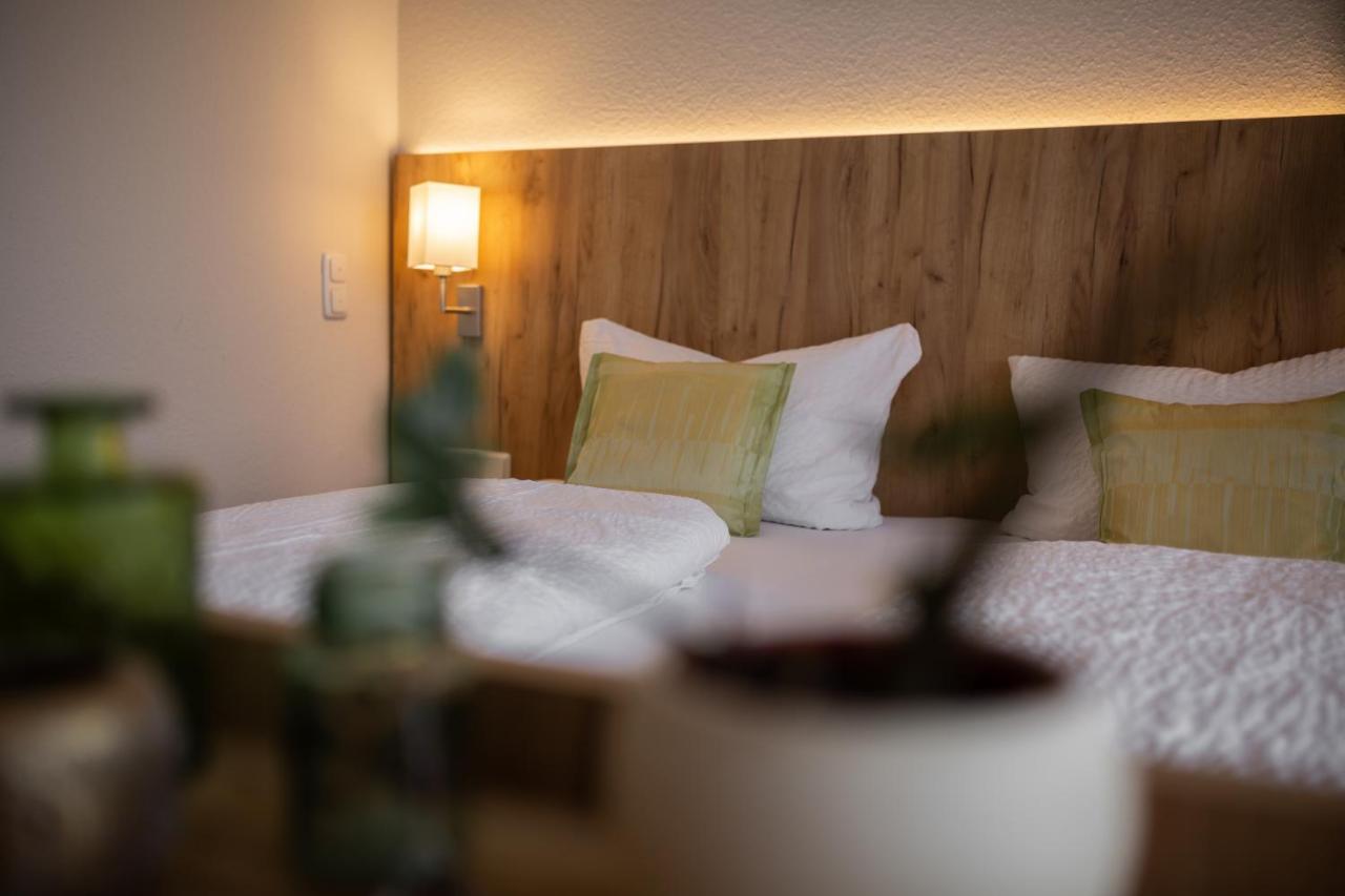 Hotel Froehlich-Hoeche ウスラー エクステリア 写真